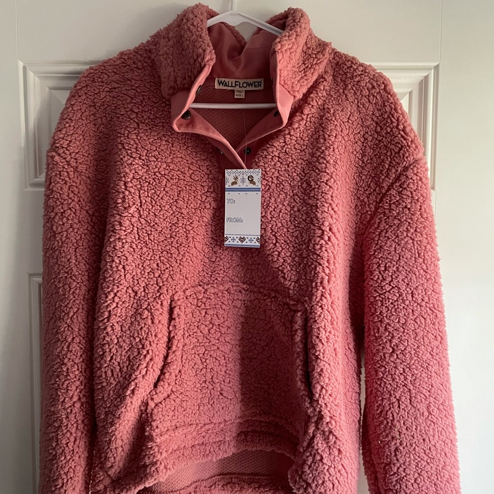 Brand New Cozy Fleece Pull-over